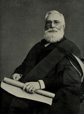 Portrait of Prof. Richard Halloway, Classical Period Specialist